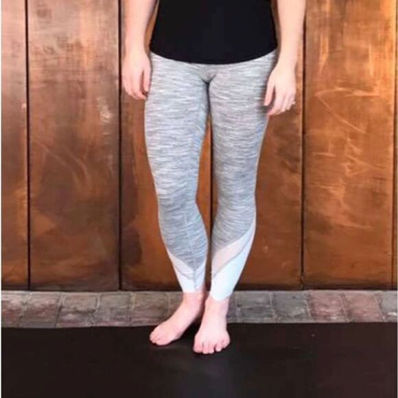 Lululemon Wunder Under Crop II *Scallop 23"- Space Gray- Size 4 - Picture 1 of 9